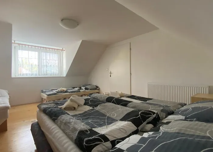 Semesterbostad U Marusky Visnove (Znojmo)
